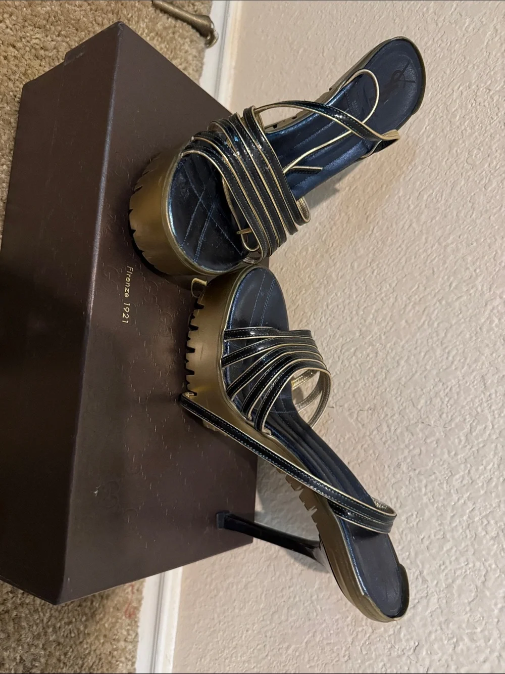 Yves Saint Laurent Olive Green Platform Sandals with Black Straps